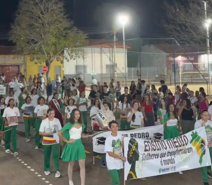 Foto 20 – Desfile Cívico de Beneditinos celebra a Independência do Brasil com homenagem às mulheres