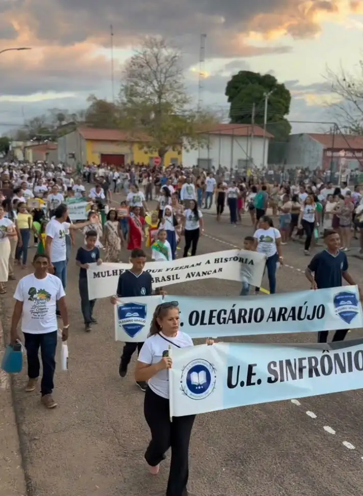 Foto 15 – Desfile Cívico de Beneditinos celebra a Independência do Brasil com homenagem às mulheres