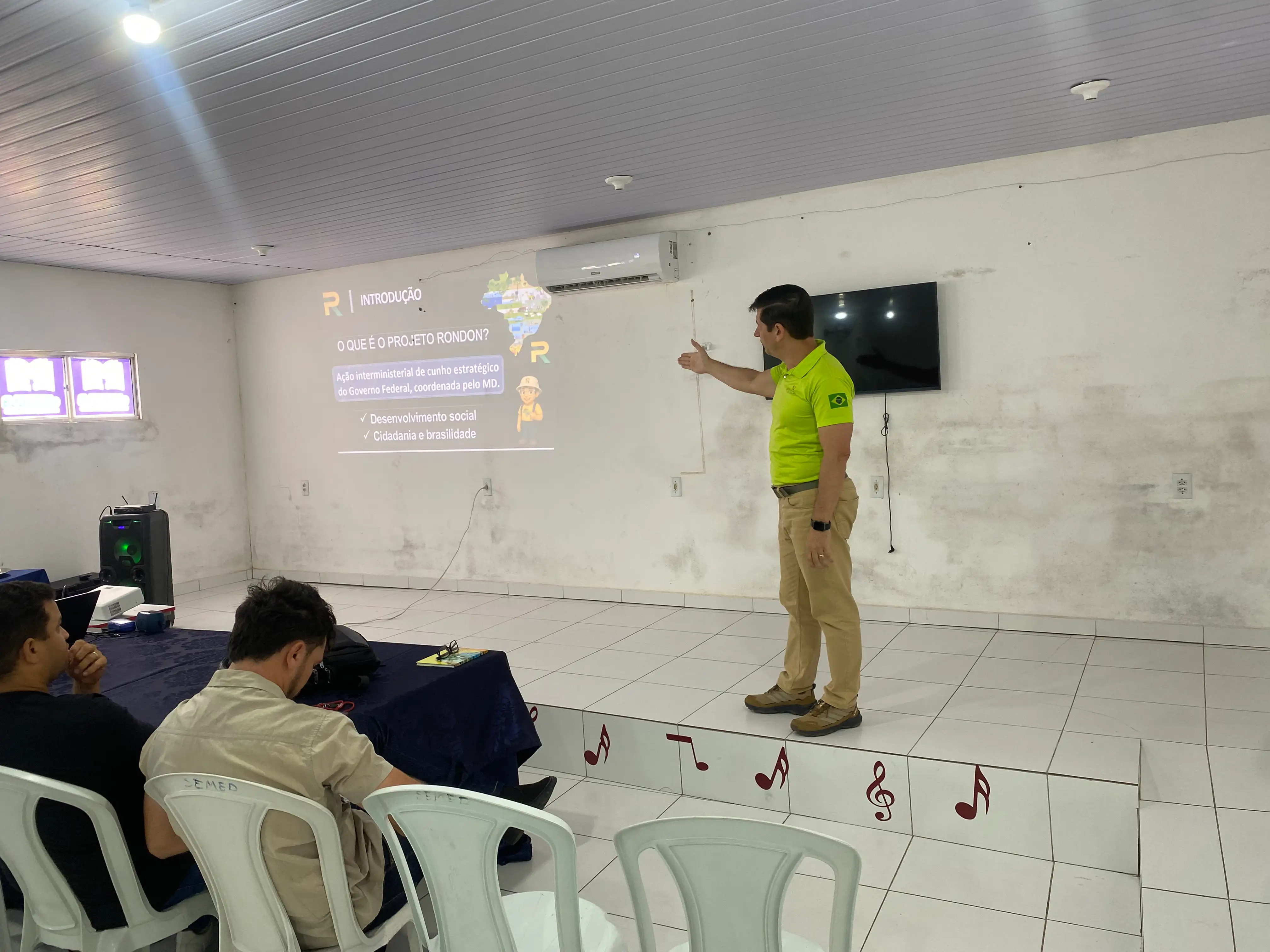 Foto 1 – Beneditinos recebe representantes do Ministério da Defesa e Projeto Rondon