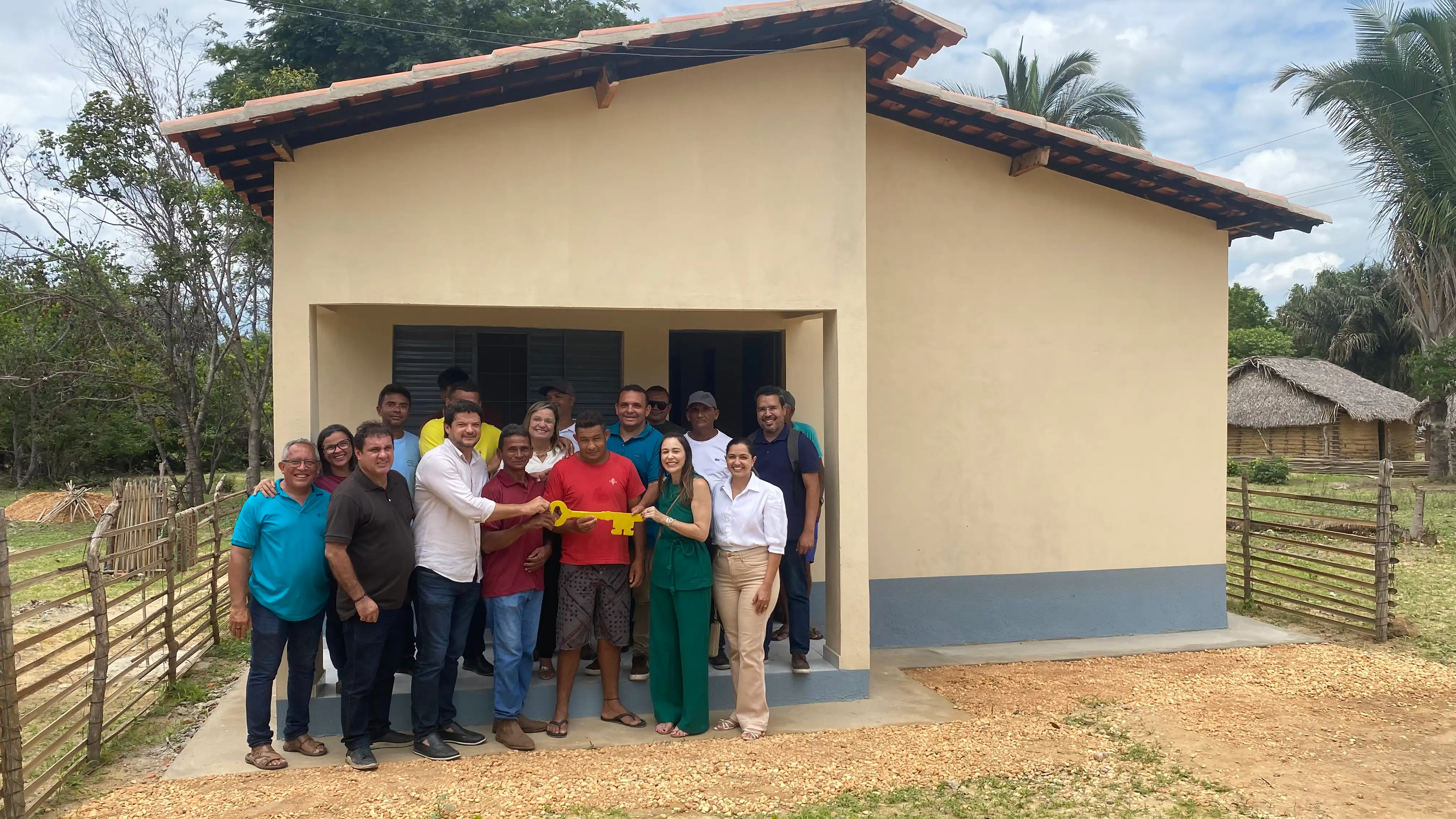 Foto 6 – Moradia e dignidade: 10 casas são entregues a famílias da zona rural de Beneditinos