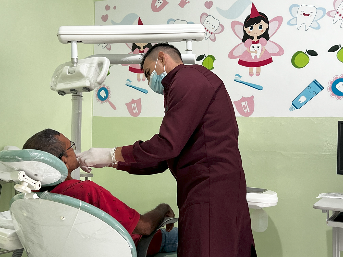 Foto 2 – Próteses dentárias são ofertadas gratuitamente pela Secretaria Municipal de Saúde de Beneditinos