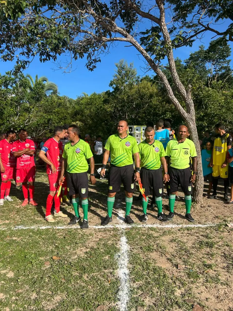Foto 9 – Contente derrota Arraial e levanta a Taça do Campeonato da Comunidade