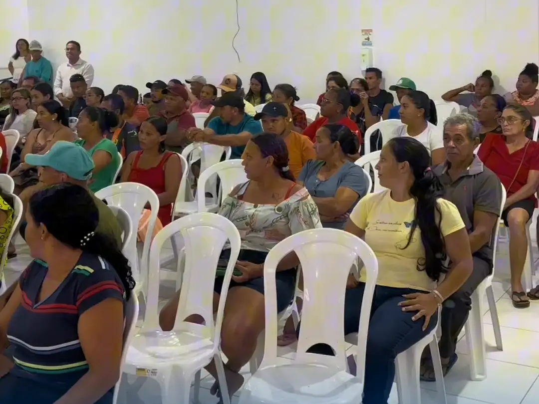 Foto 4 – Famílias beneditinenses assinam contratos do Programa Minha Casa, Minha Vida Rural